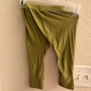 Kate Quinn Ribbed Green Leggings - Olive 2T Modal/Span